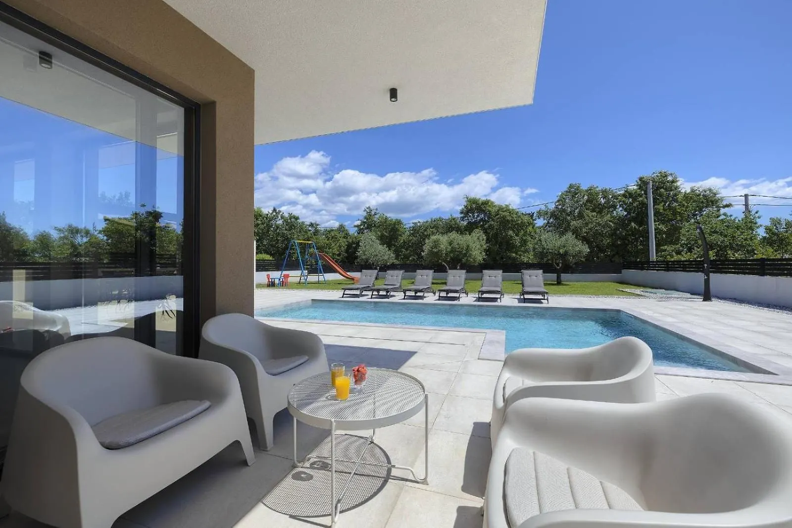 Villa Issa Orbanići 0*,